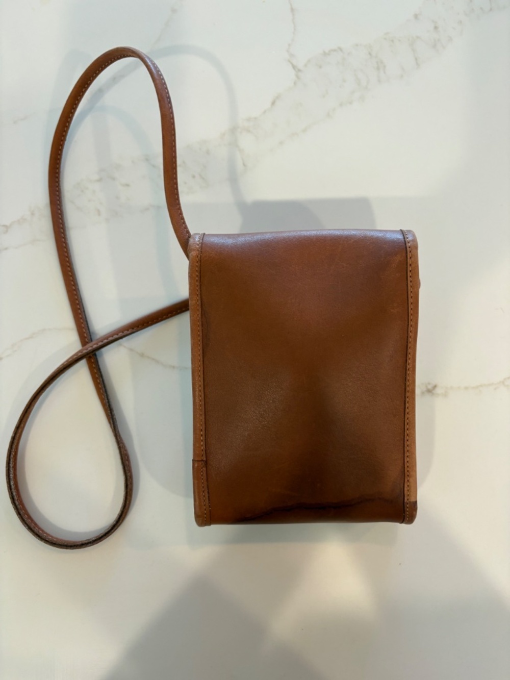 Vintage Coach Small Leather Crossbody Bag. Made in USA. British Tan Style 735-92 - Picture 2 of 7